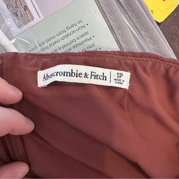 Abercrombie & Fitch Brown Knot Front Cutout Halter Midi Dress Size Small Petites - Picture 11 of 12